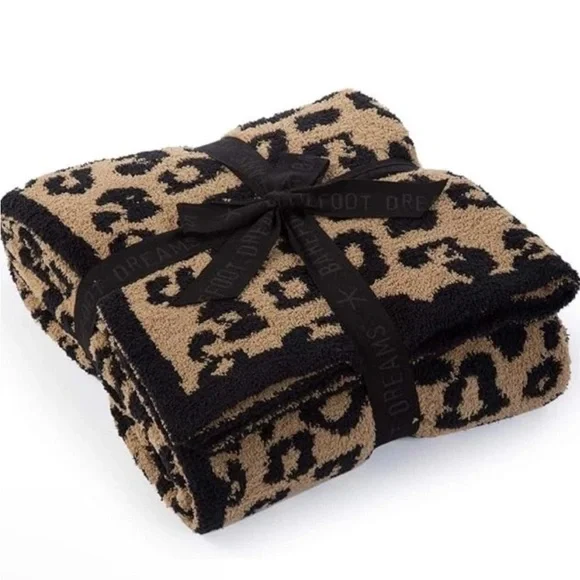Barefoot Dreams Leopard Black and Tan Blanket 54” x 72” BNWT - Picture 1 of 8